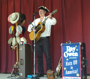 Ray Owen presents Hats off to America!